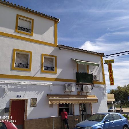La Casa Del Montero Lägenhet El Pedroso Exteriör bild