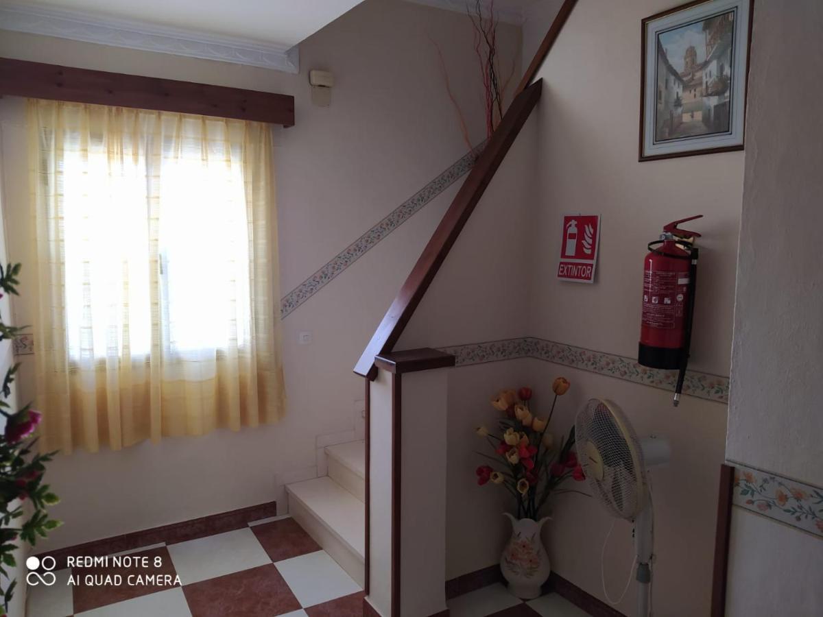 La Casa Del Montero Lägenhet El Pedroso Exteriör bild